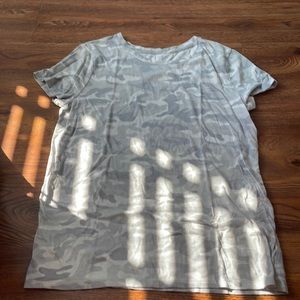 Large white camo t shirt